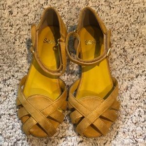 Girl sandals size 1 (20cm)